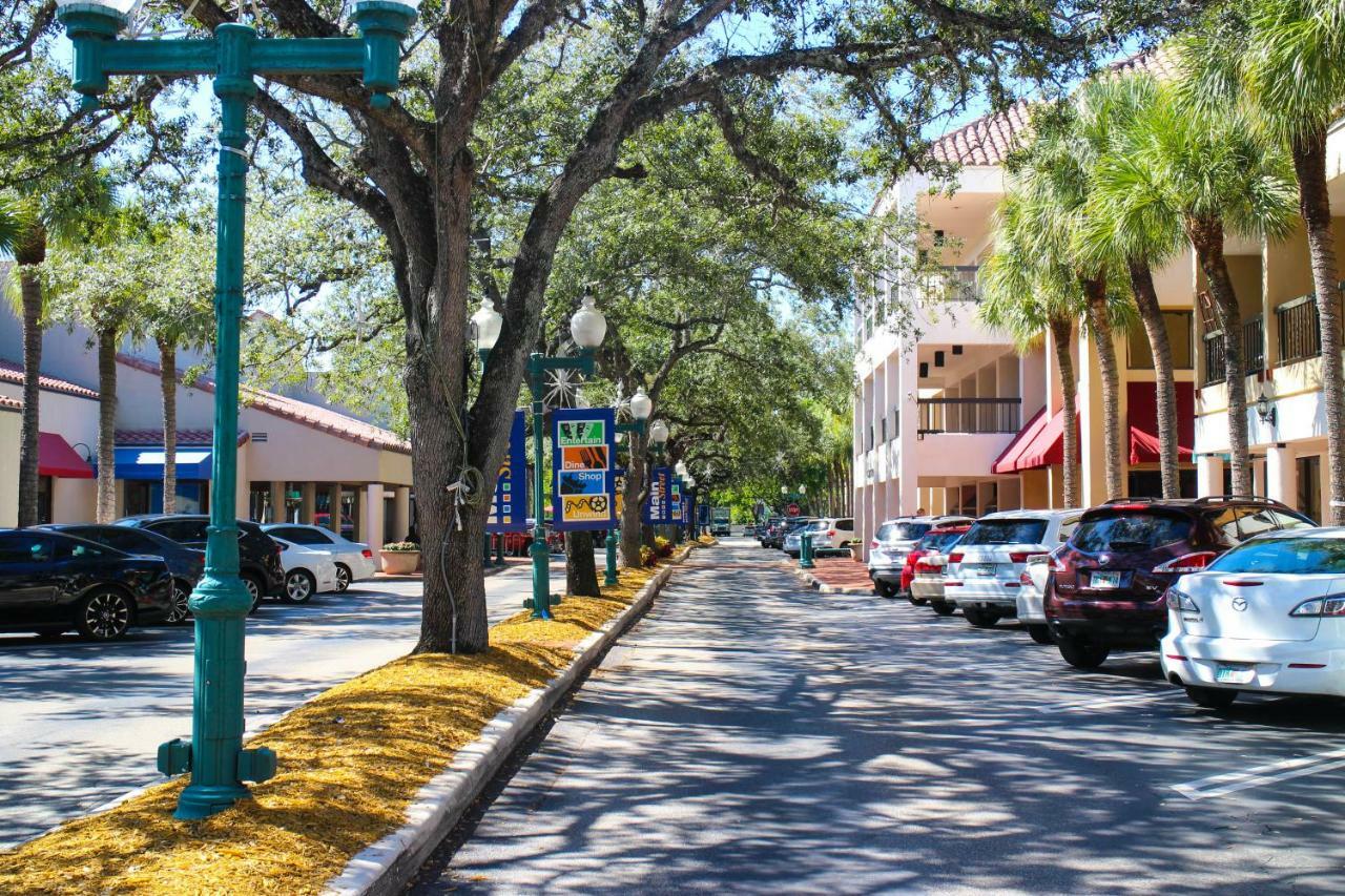 Miami Lakes Hotel Exterior foto